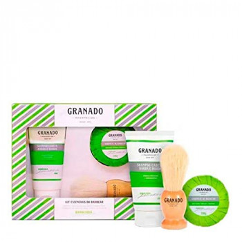 Kit de produtos essenciais para barbear