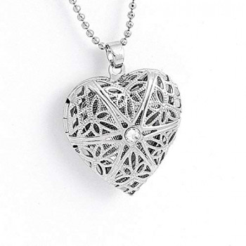 Colar relicário de coração