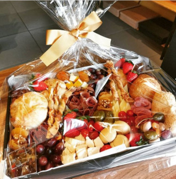 Cesta ou tábua de frios