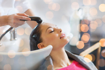 Procedimentos estéticos ou um dia no salão